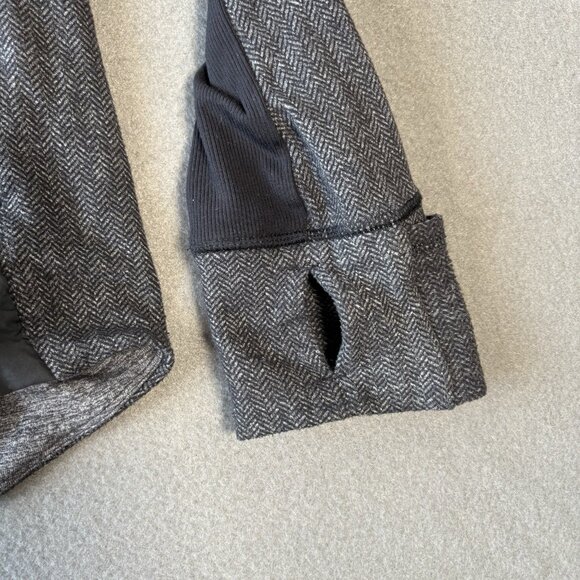 Lululemon Goose Down Fluff Off Pullover Hoodie Jacket Gray Puffer Size 6 W4B13S - Picture 4 of 16